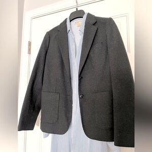 Like new Uniqlo C collection blazer in charcoal gray